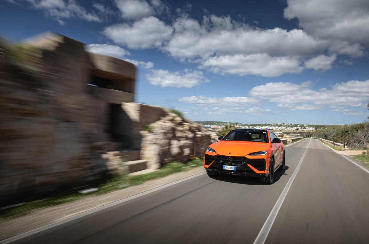 02 Lamborghini Urus SE IV 2024 compte-rendu conduite avant