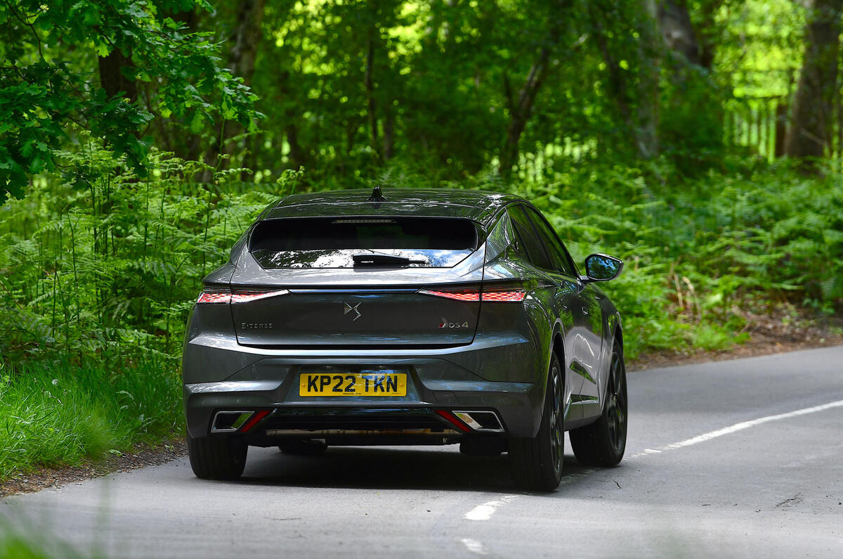 03 DS DS4 E Tense 225 RT 2022 rear corner