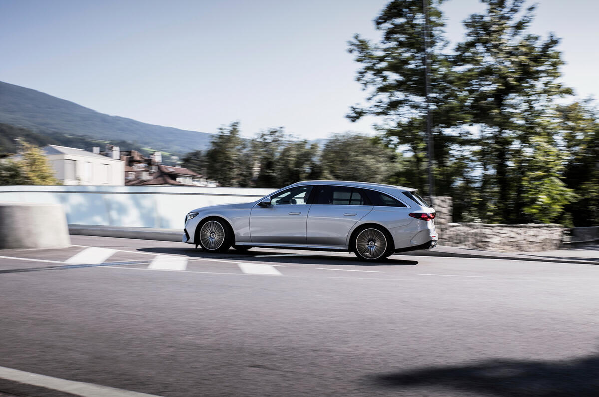 03 Mercedes Benz E Class Estate FD 2023 dynamic side