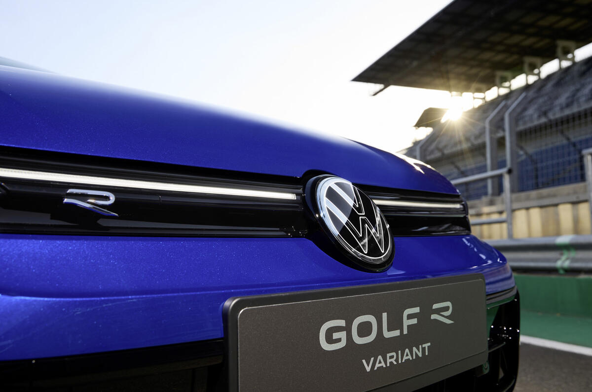 03 VW Golf R 2024 compte-rendu grille