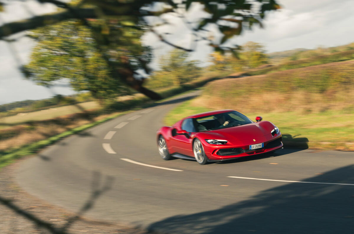 04 Ferrari 296 GTB RT 2023 front tree