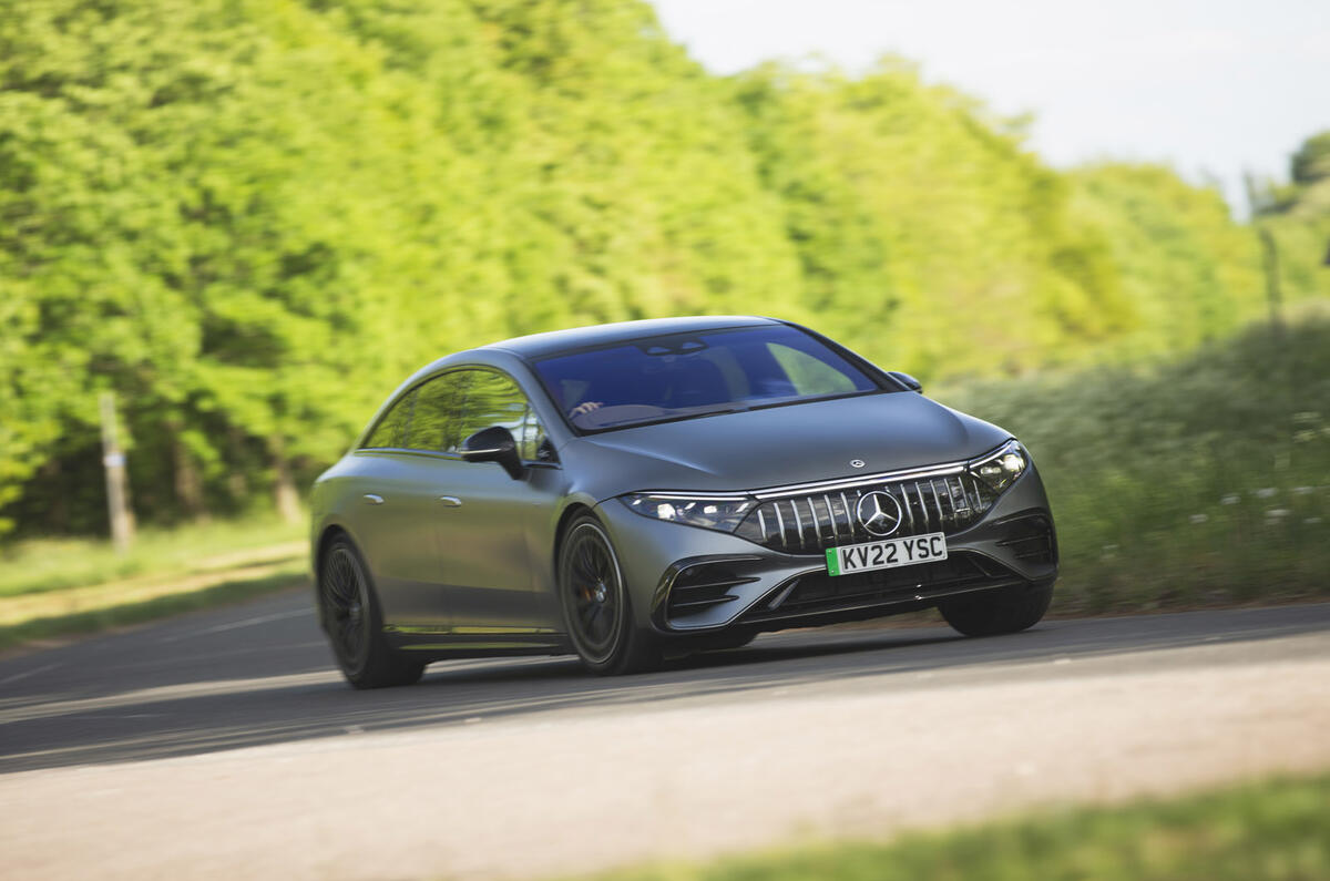 04 Mercedes AMG EQS 53 2022 RT front corner