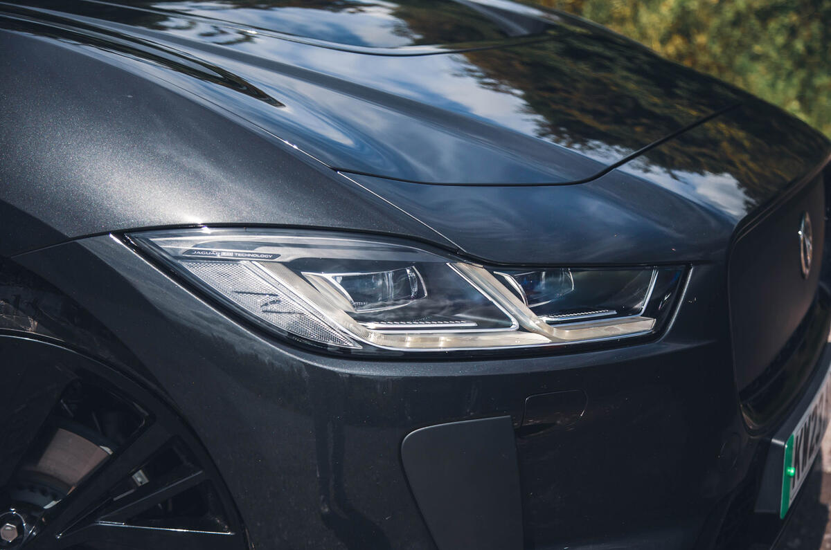 05 Jaguar i Pace Sport 400 RT 2023 headlight