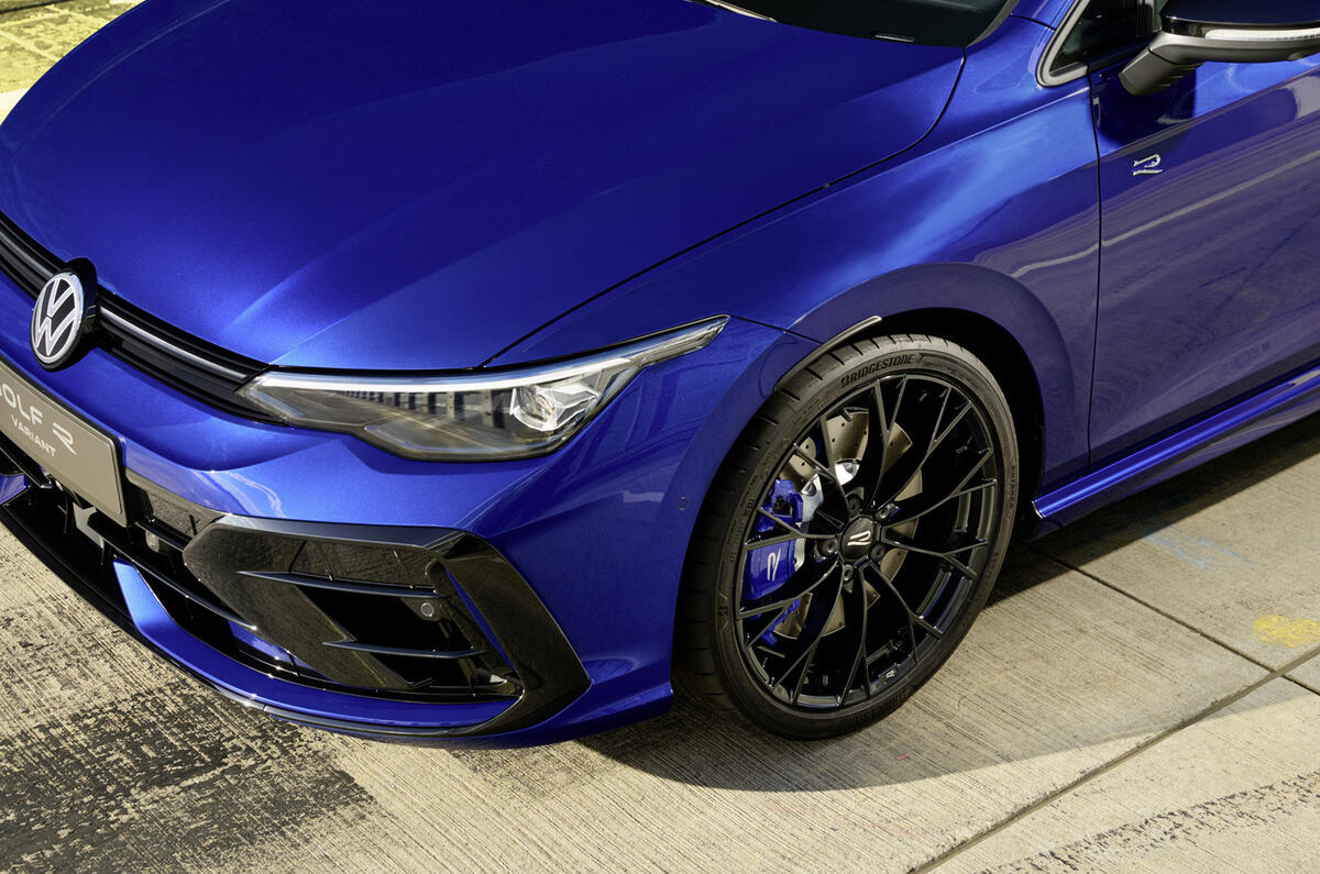 05 VW Golf R 2024 Critique des phares