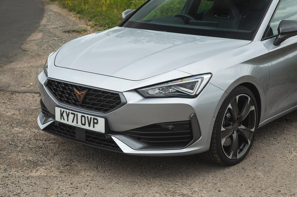 06 Cupra Leon 245 Hatchback RT 2022 front end