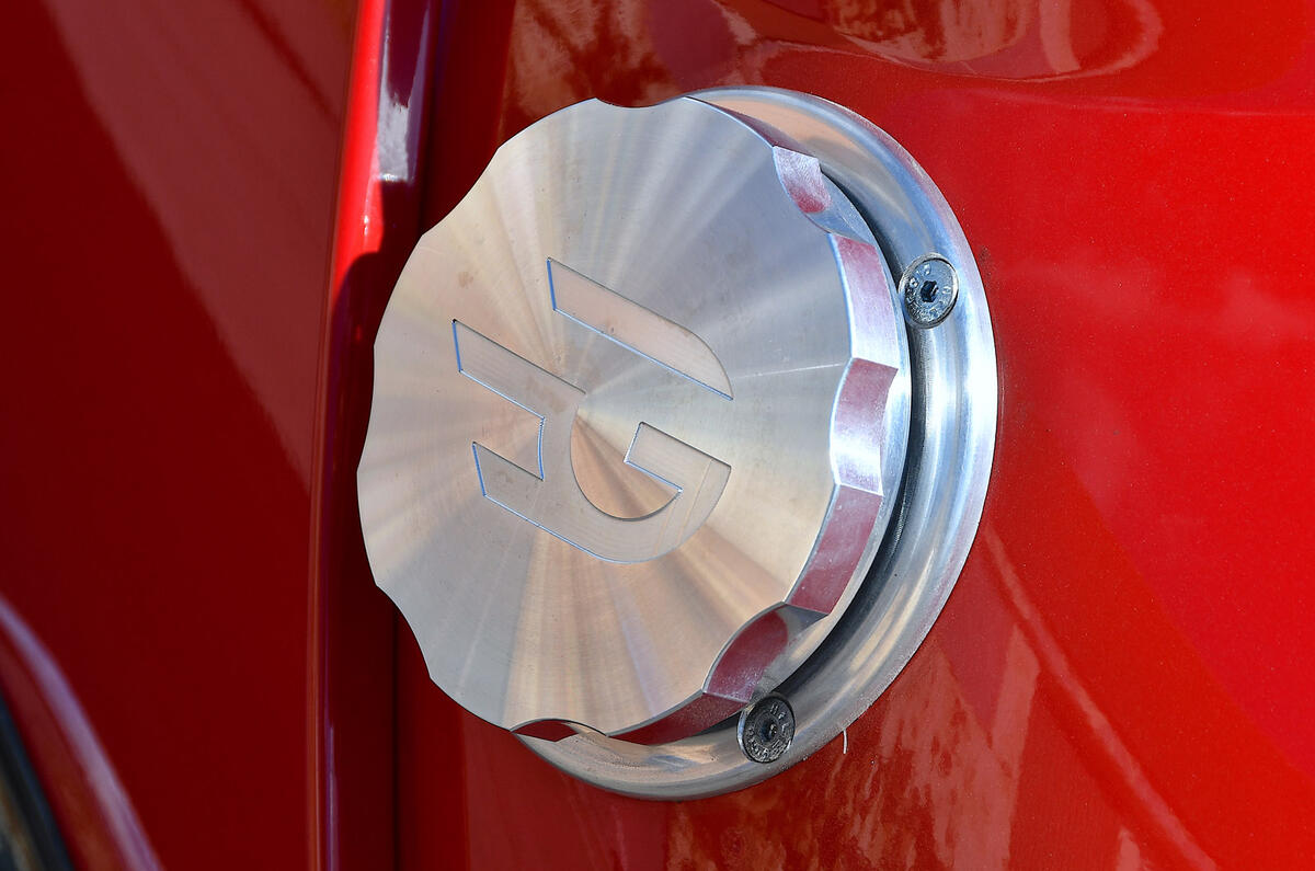 07 Electrogène Mini Cooper électrique 2022 FD port de charge