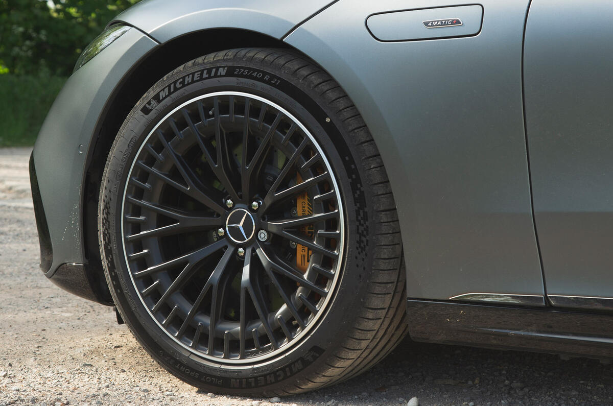 08 Mercedes AMG EQS 53 2022 RT wheel carbon ceramics