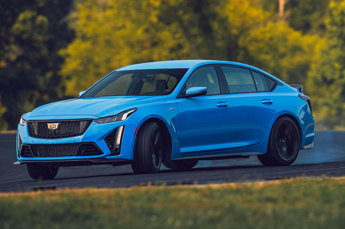 1 Cadillac CT5 V Blackwing 2022 : une piste de révision