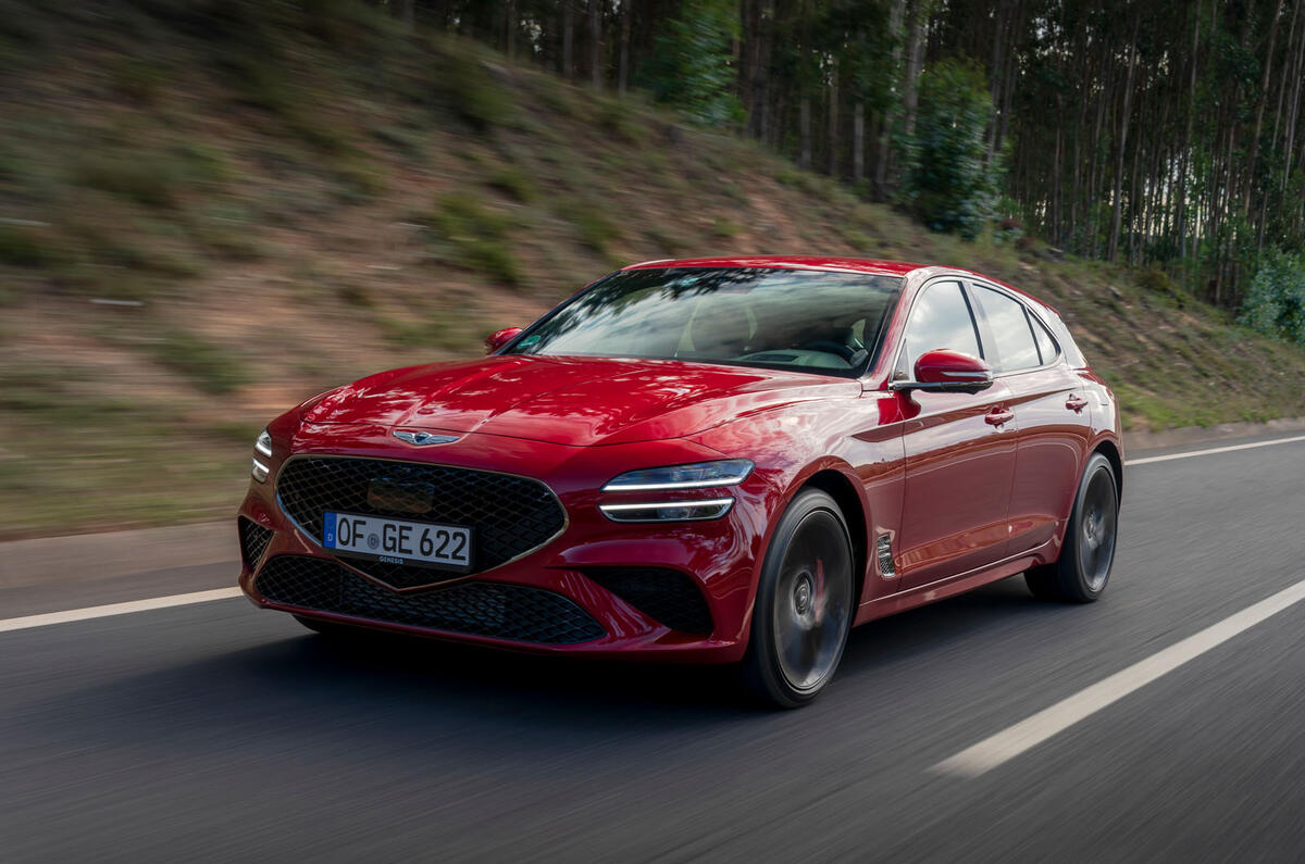 1 Genesis G70 Shooting Brake 2021 : essai de conduite en premier lieu.