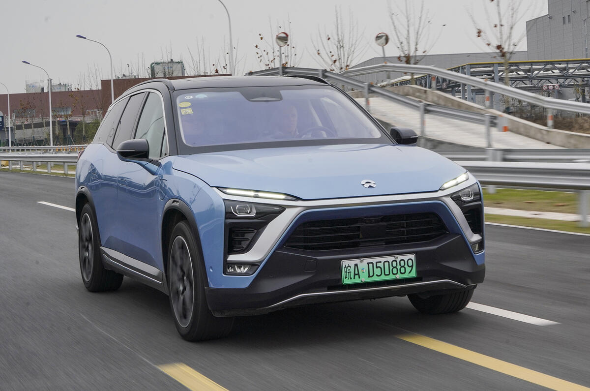 Nio ES8 road test review - hero front