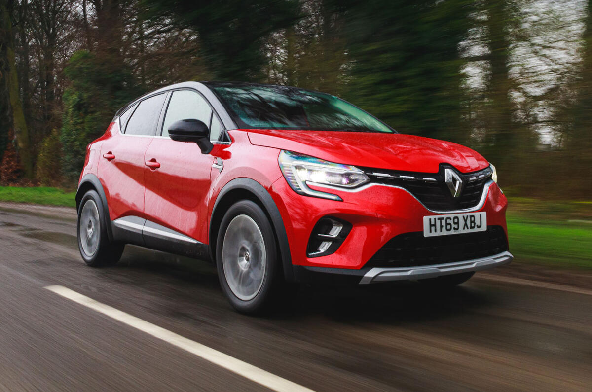 Renault Captur Review (2022) | Autocar