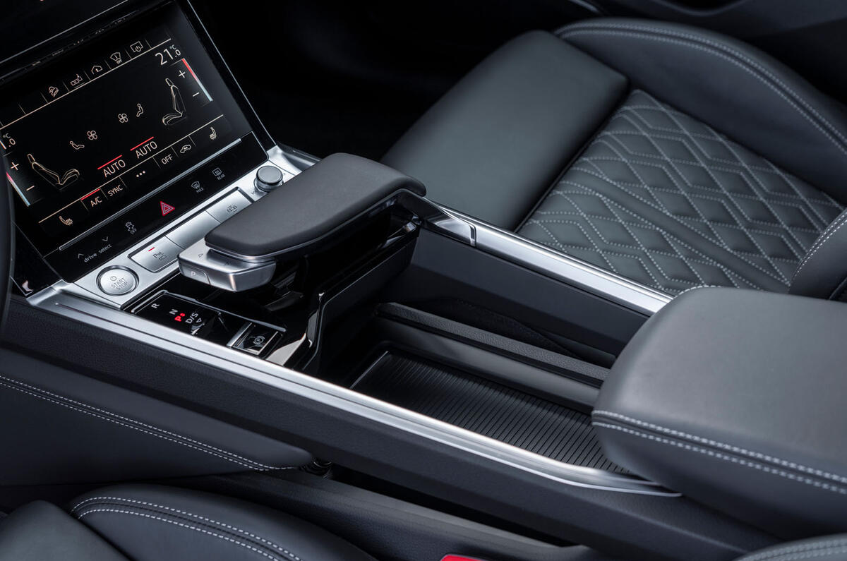 Audi E-tron Sportback 2020 : essai routier - console centrale