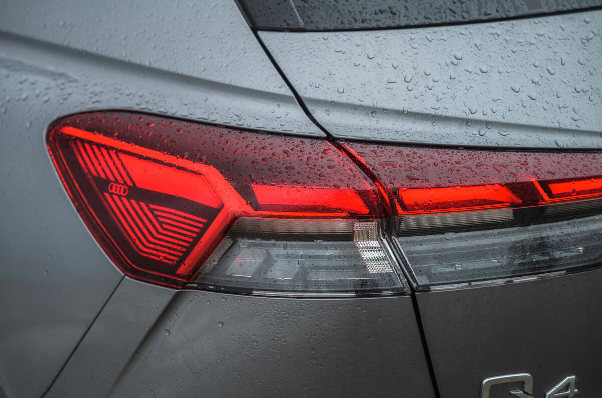 10 Audi Q4 E tron 2021 RT hero rear lights