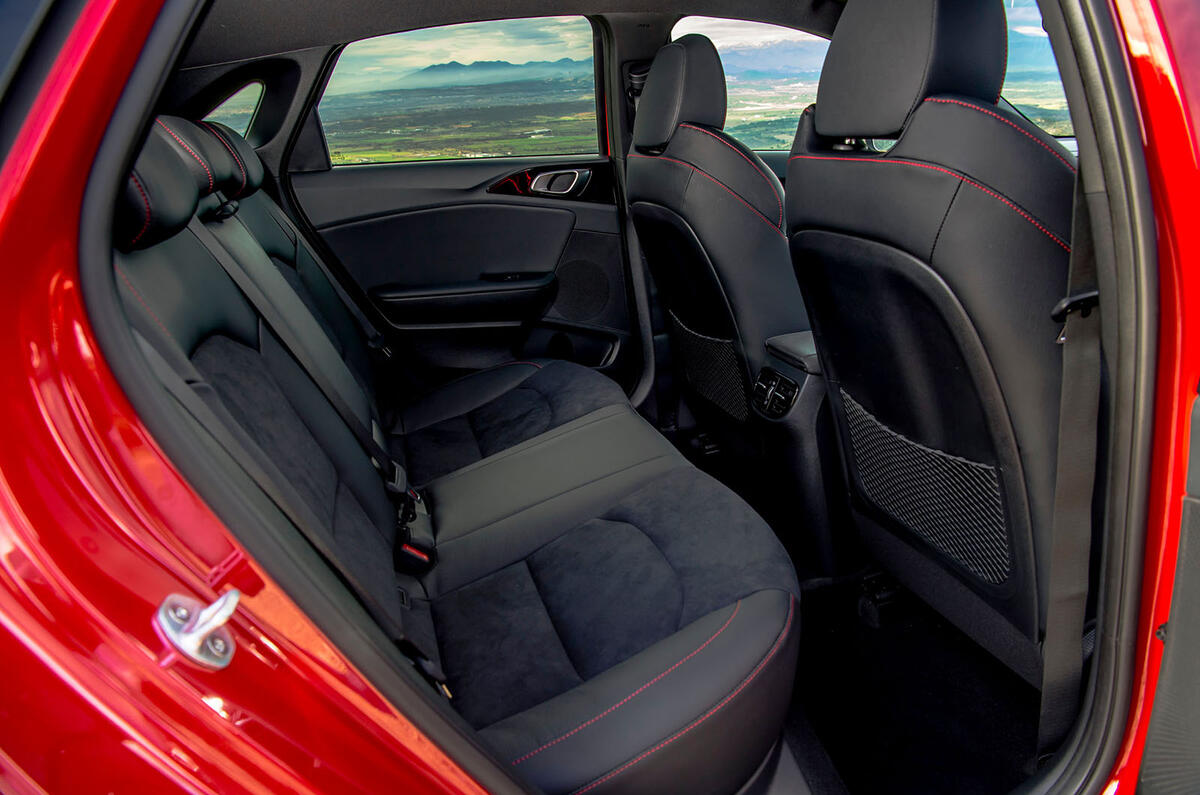 Kia Ceed Gt Review 21 Autocar