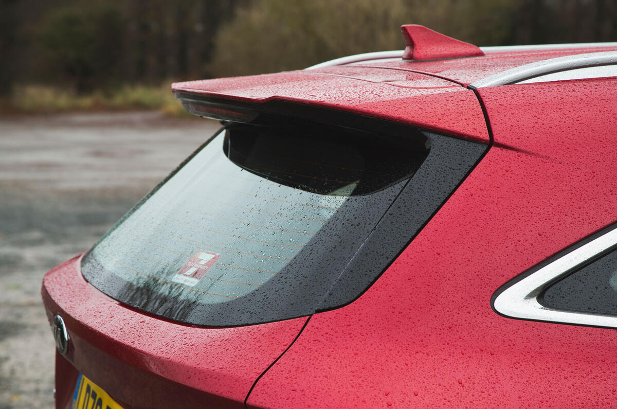 10 Kia Sorento 2021 road test review spoiler