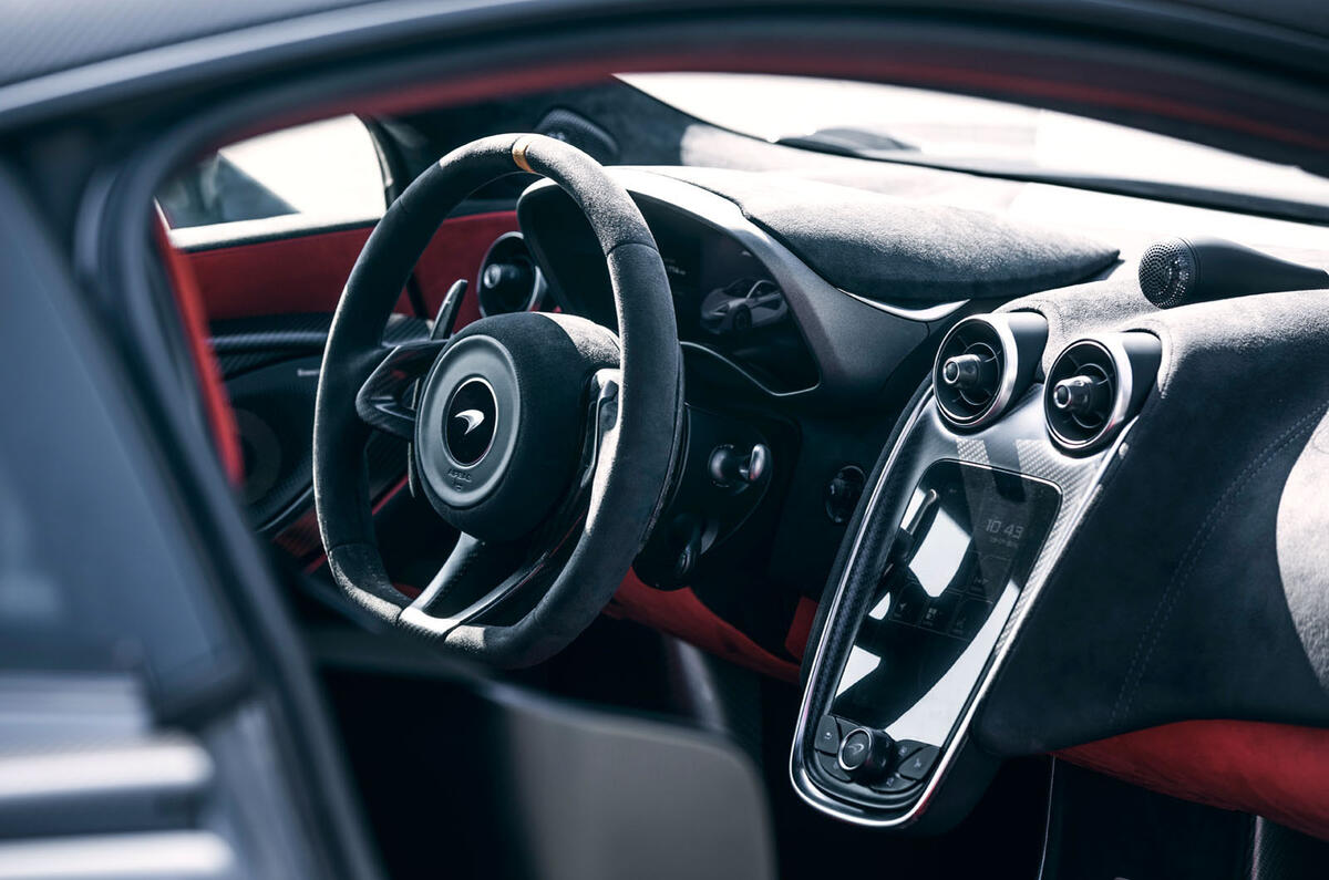 McLaren 600LT 2018 review - cabin