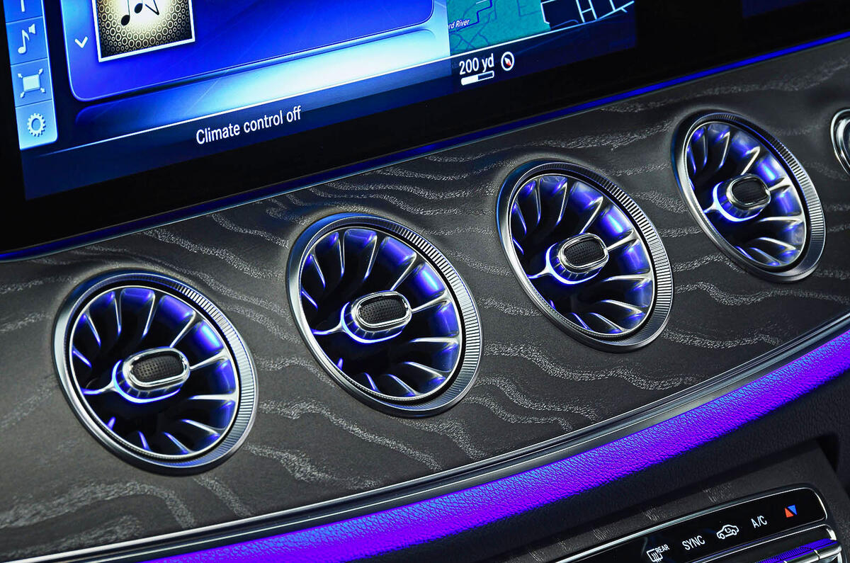 Mercedes-Benz CLS 400d 2018 review rifled air vents