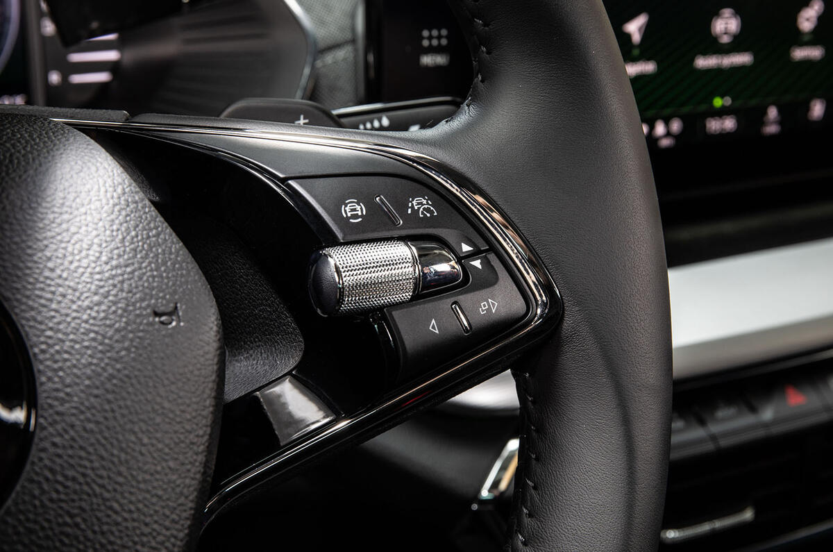 Skoda Octavia Estate 2020 road test review - steering wheel