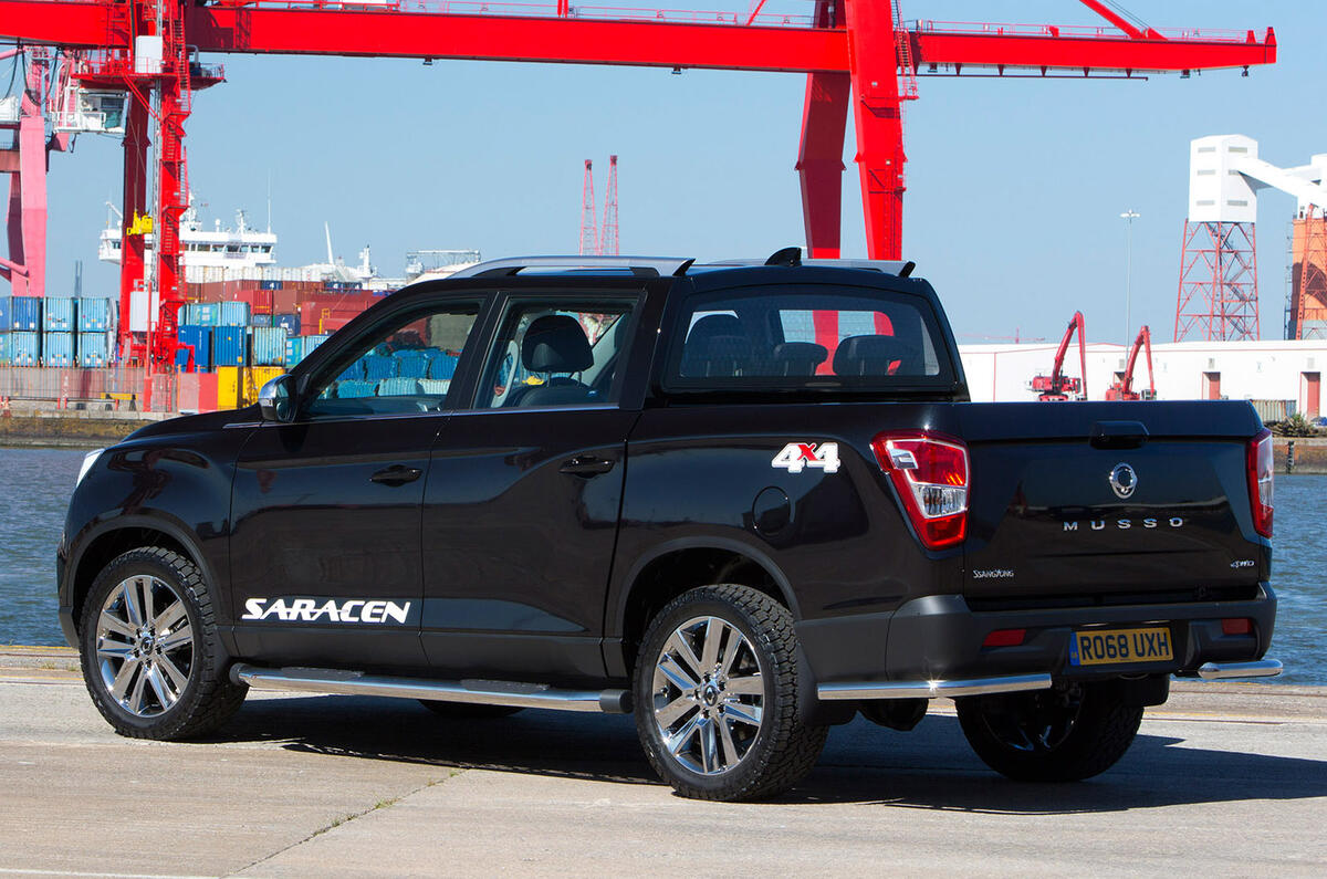 Ssangyong Musso Saracen 4x4 2018 road test review flatbed open