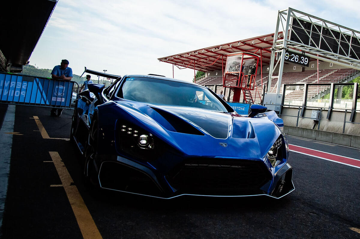 Zenvo TSR-S 2020 road test review - pit lane