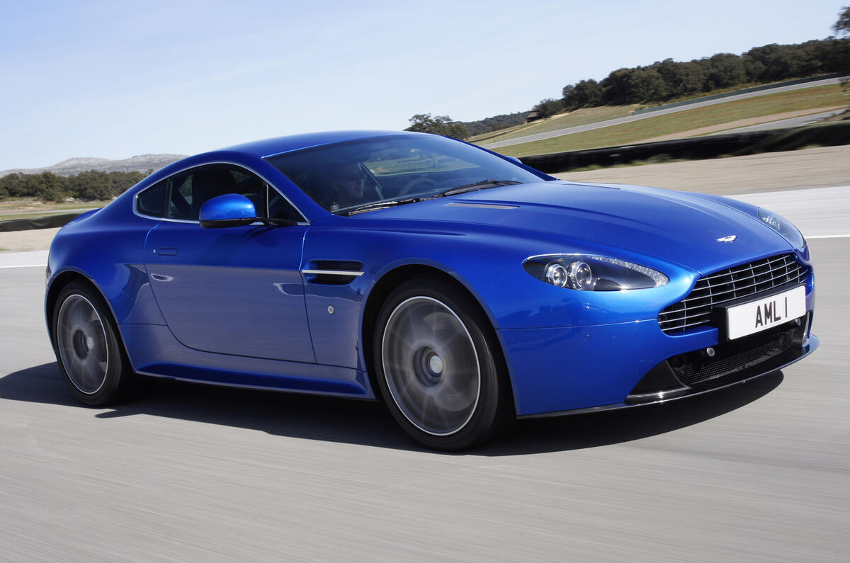 Aston Martin V8 Vantage S