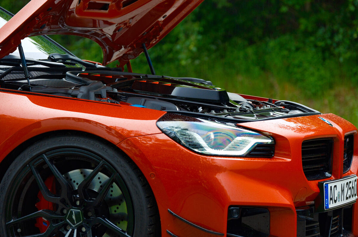 11 AC Schnitzer ACS2 Sport 2024 capot arrière