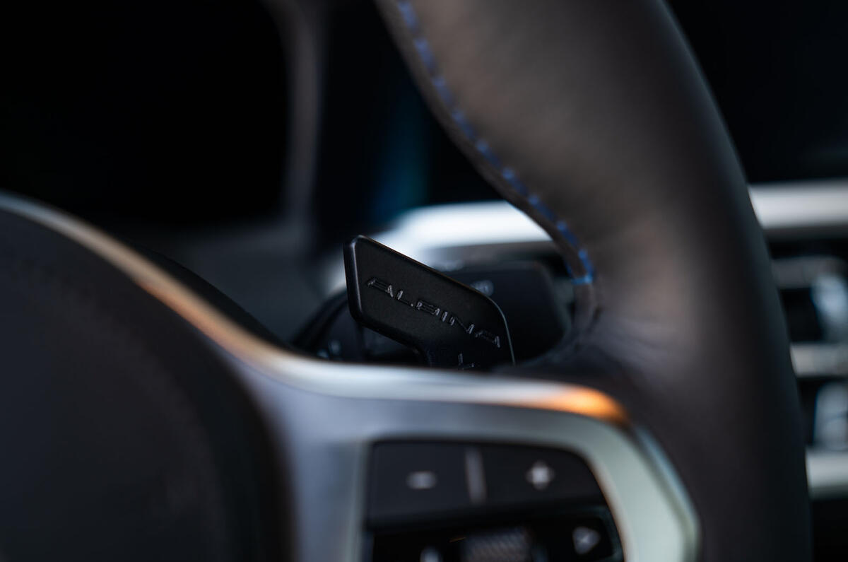 Alpina B3 2020 road test review - paddle shifters