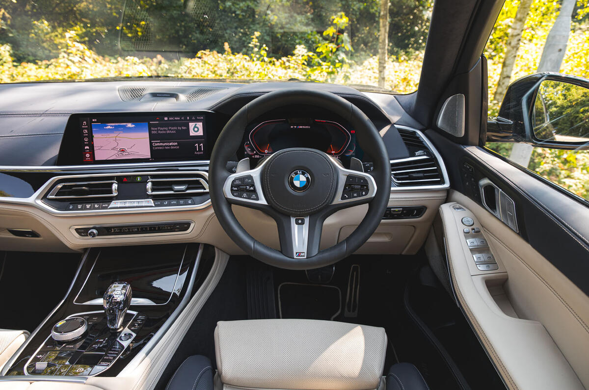 BMW X7 2020 : bilan de l'essai routier - tableau de bord