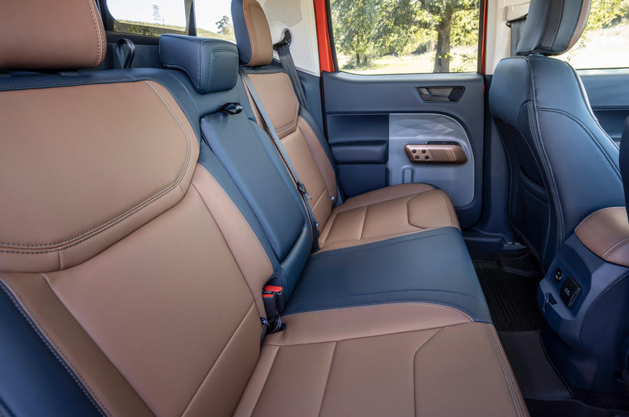 11 Ford Maverick 2L EcoBoost 2022 : essai des sièges arrière