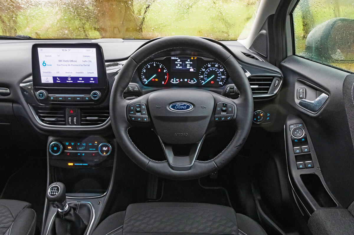 ford puma interior