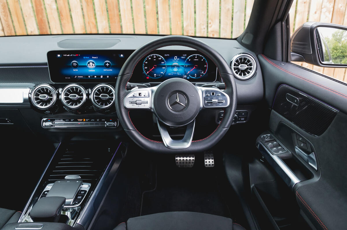 Mercedes-Benz GLB 2020 road test review - dashboard