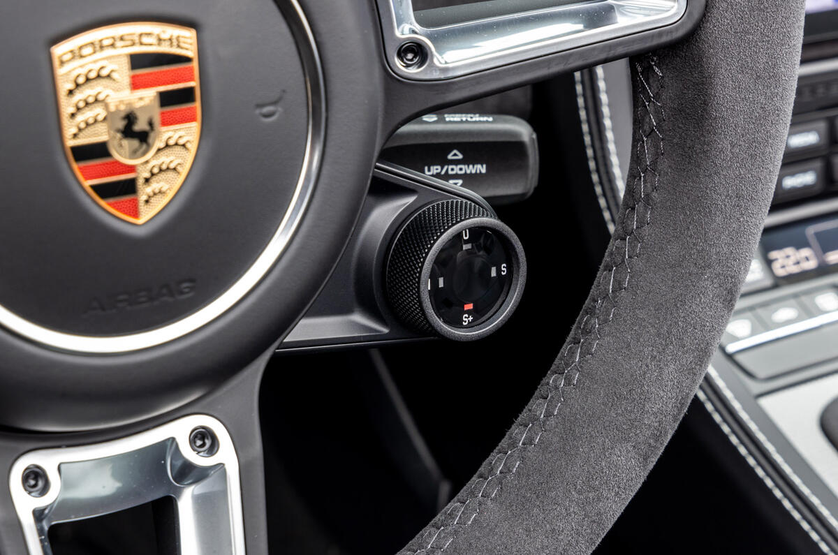 Porsche 718 Boxster GTS 4.0 2020 road test review - steering wheel