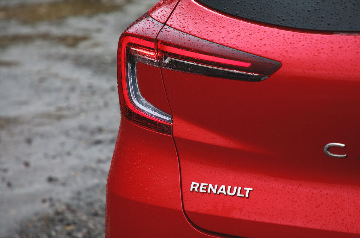 Renault Captur 2020 road test review - rear lights