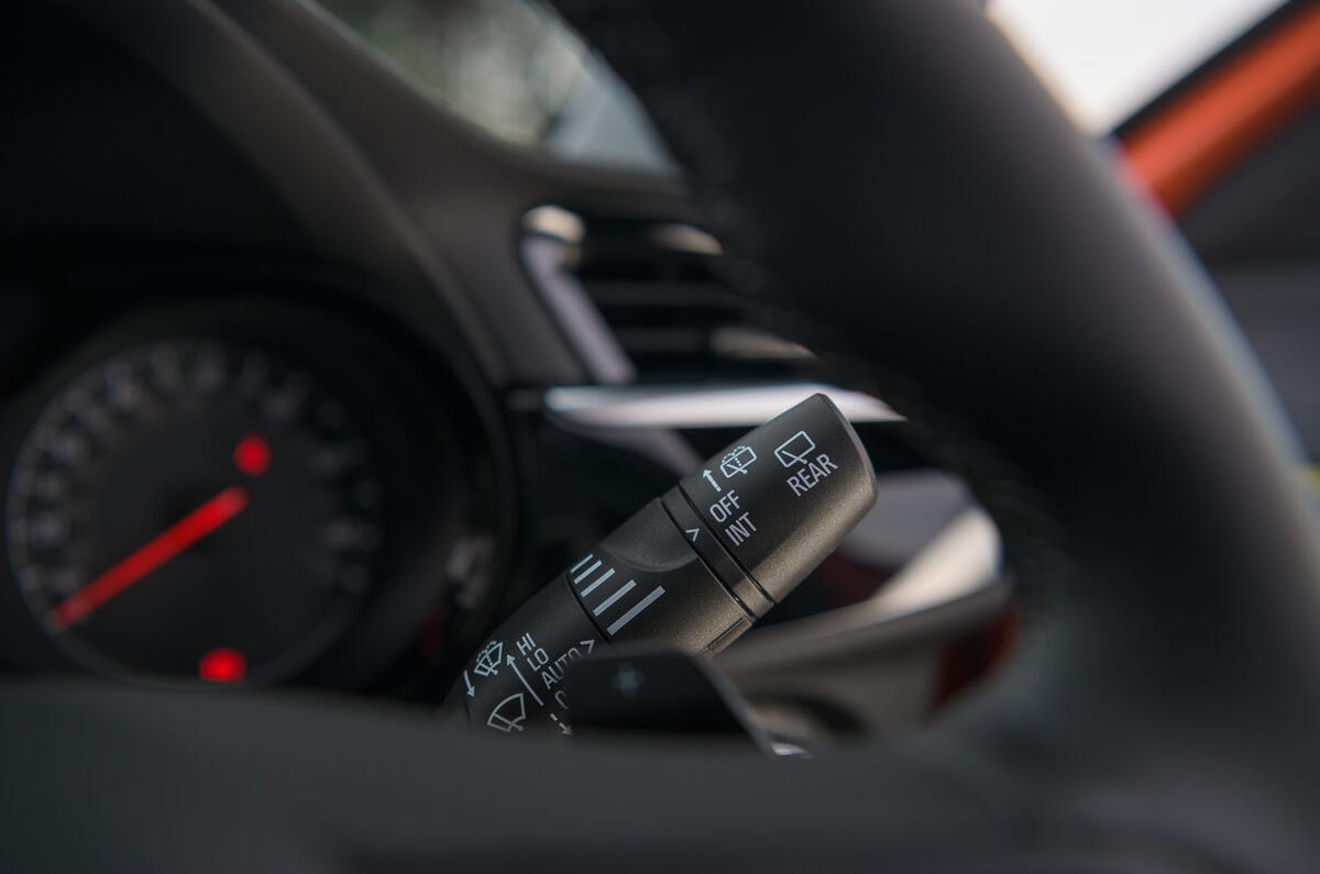 Vauxhall Corsa 2020 road test review - windscreen wiper controls