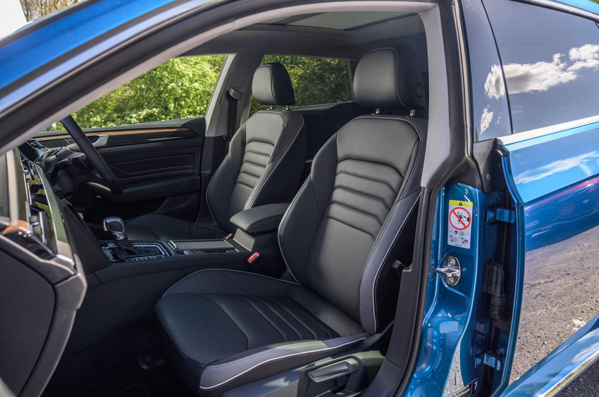 Volkswagen Arteon Shooting Brake interior Autocar