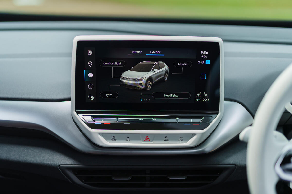 11 volkswagen id 4 2021 uk first drive review infotainment