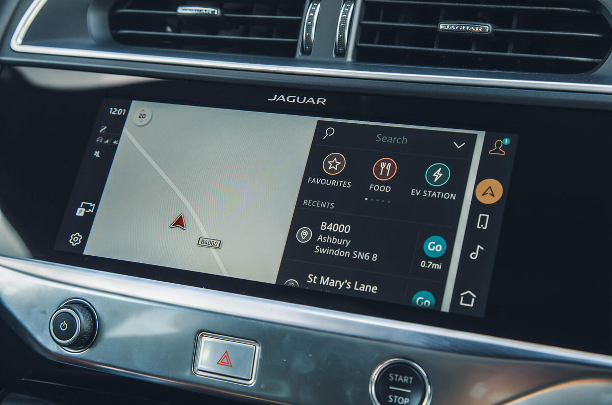 12 Jaguar i Pace Sport 400 RT 2023 multimedia 2