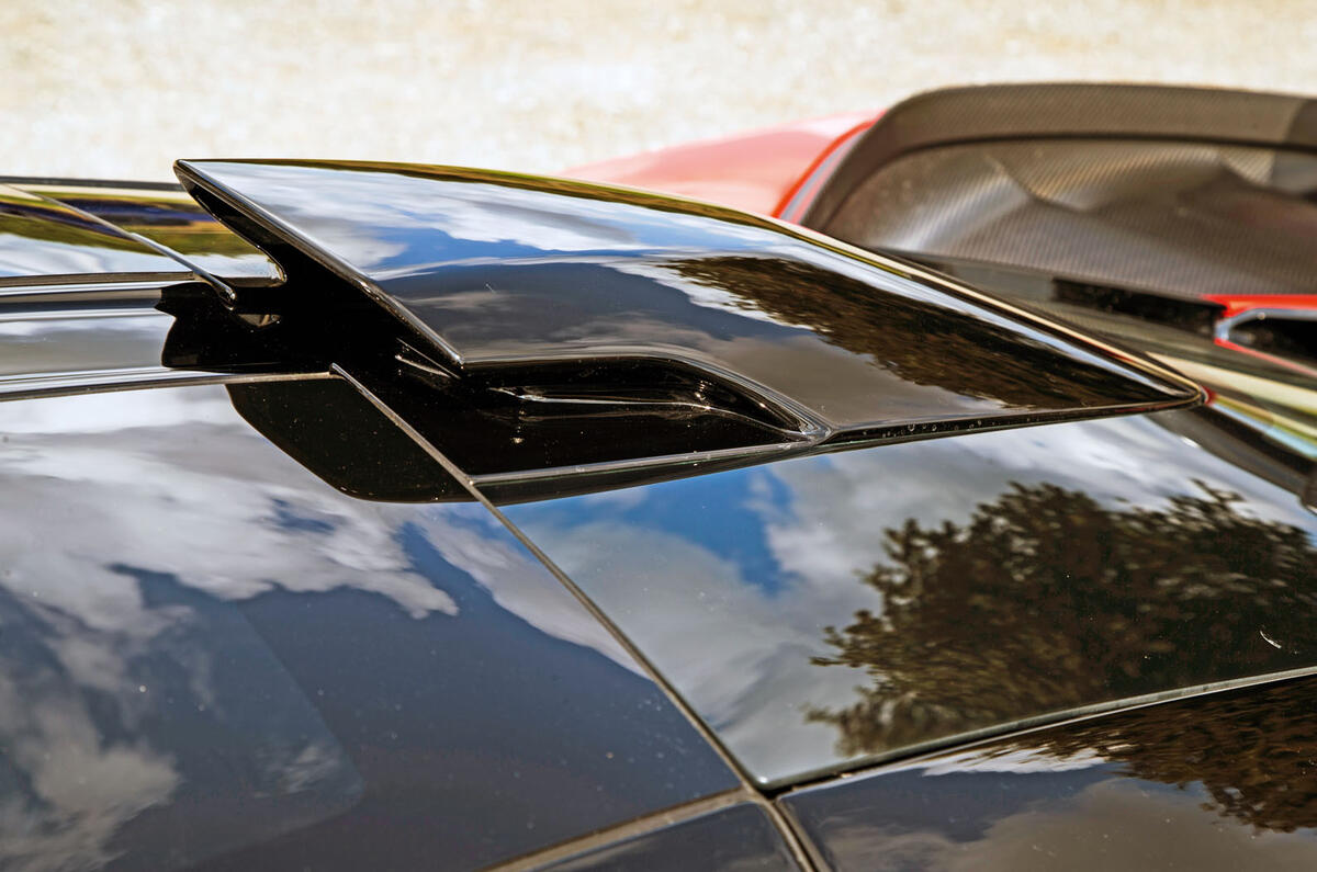 McLaren Senna 2018 road test review - roof scoop