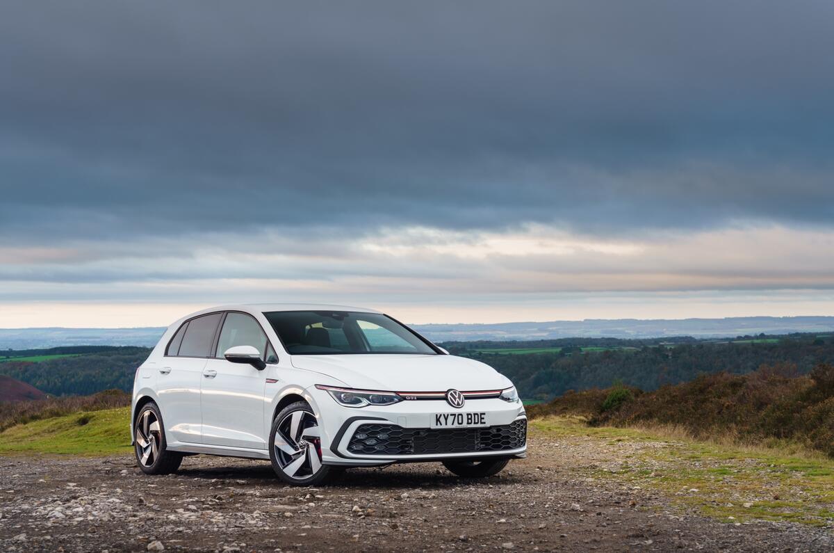 12 Volkswagen Golf GTI 2021 road test review static