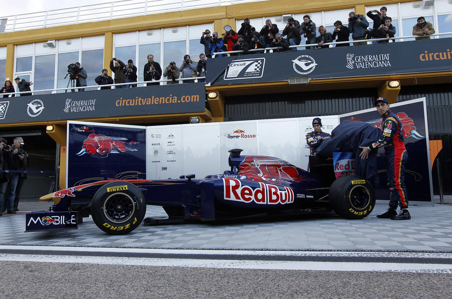 Toro Rosso unveils 2011 F1 car