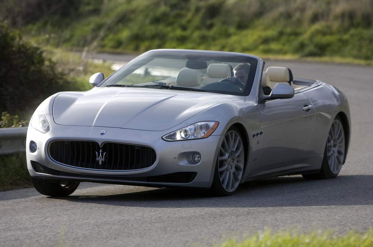 Maserati GranCabrio 4.7 V8