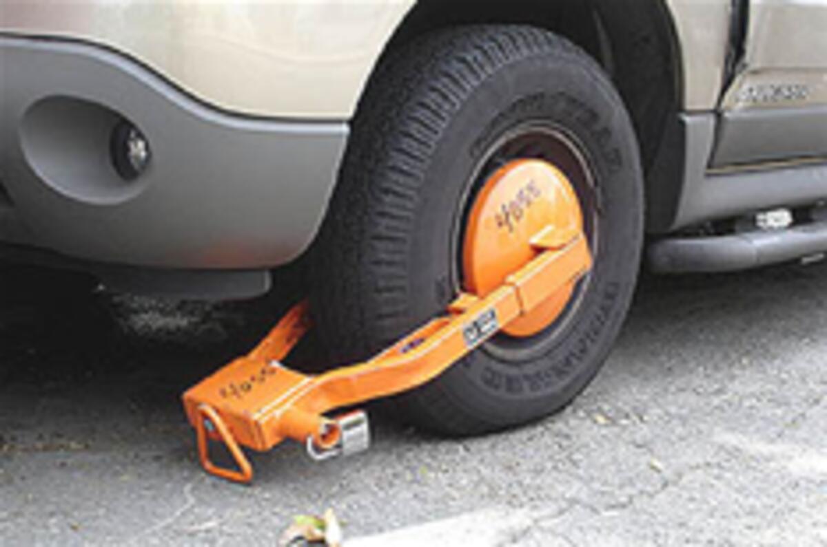 Ban private clamping, says AA Autocar
