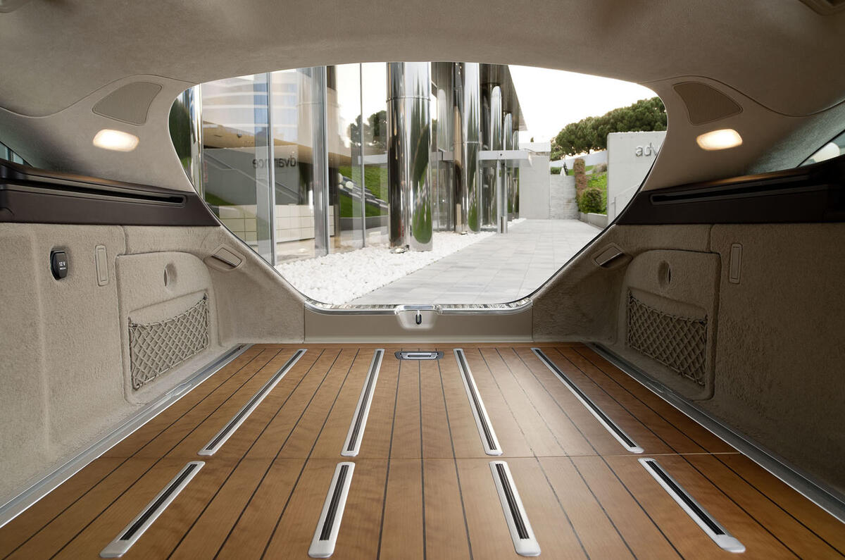 MercedesBenz CLS 350 CDI Shooting Brake Autocar