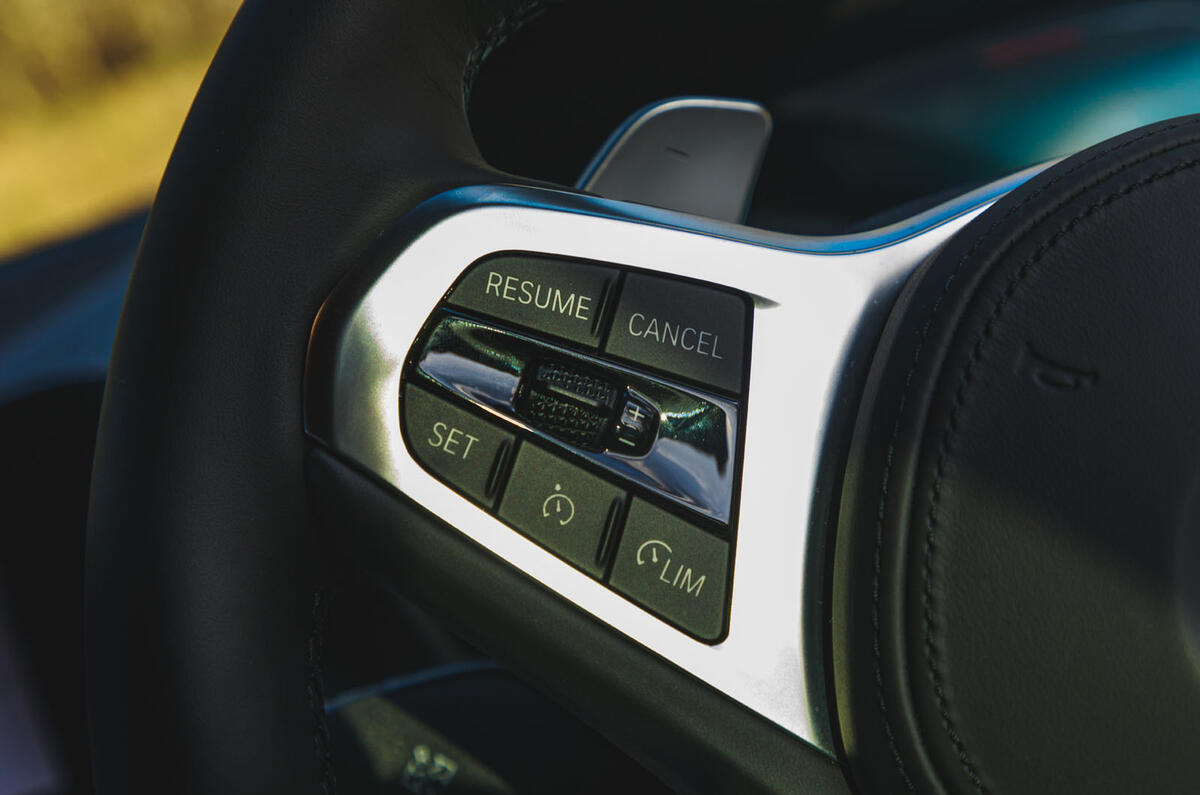 BMW 3 Series Touring 2020 road test review - steering wheel buttons