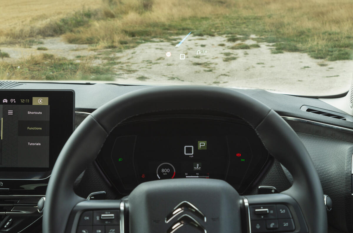 13 Citroen C5 X RT 2022 gauge cluster HUD