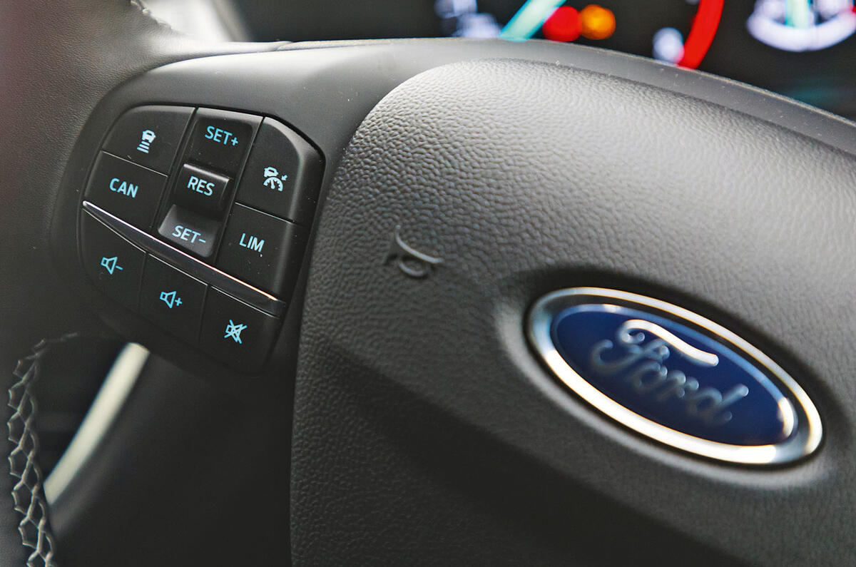 Ford Puma 2020 road test review - steering wheel