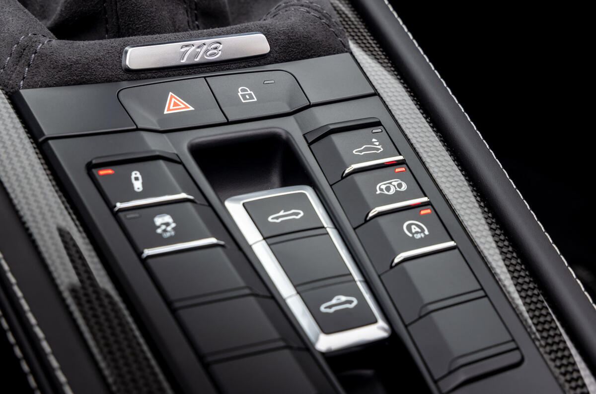 Porsche 718 Boxster GTS 4.0 2020 road test review - drive mode buttons