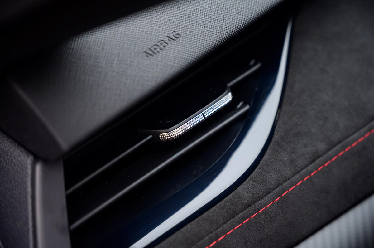 13 Skoda Octavia vRS TDI 2021 road test review air vents