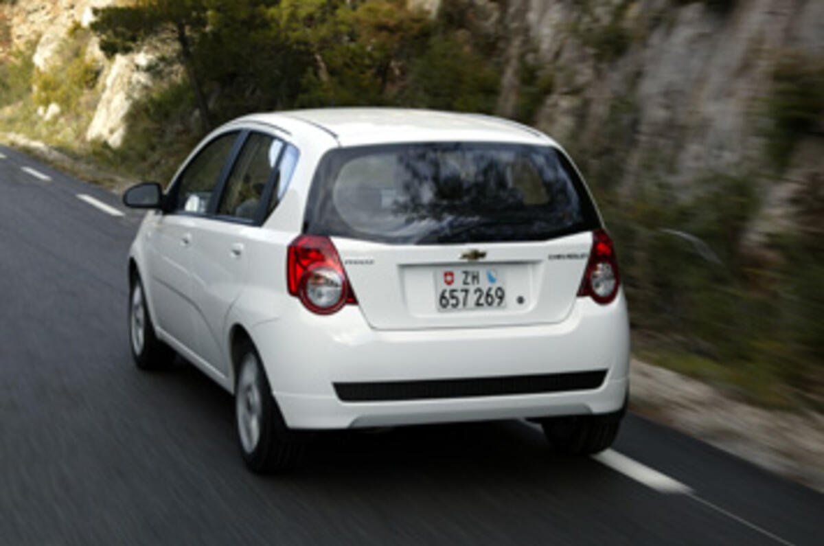 Chevrolet aveo 1