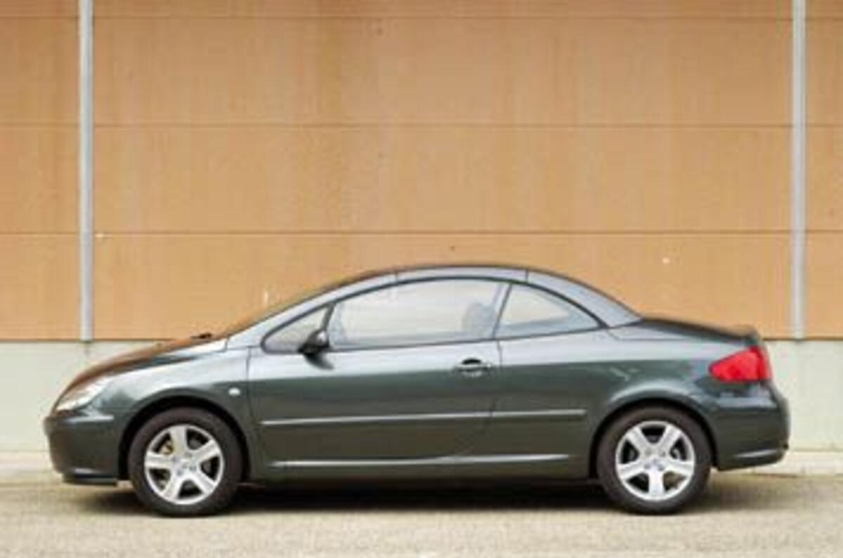 Public Auto Sales >> Peugeot 307 CC 2.0 SE review | Autocar Public Auto Sales >> Peugeot 307 CC 2.0 SE review | Autocar